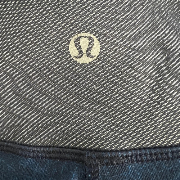 Lululemon Wunder Under Cropped Leggings Sashiko Inkwell Denim Blue - Size 6 - Picture 7 of 9